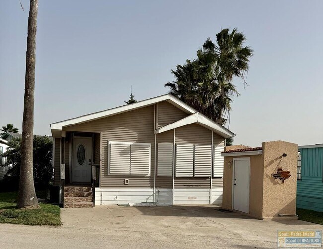 Building Photo - 518 W Clam Cir Rental