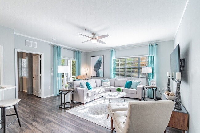 THE PARQ AT CROSS CREEK