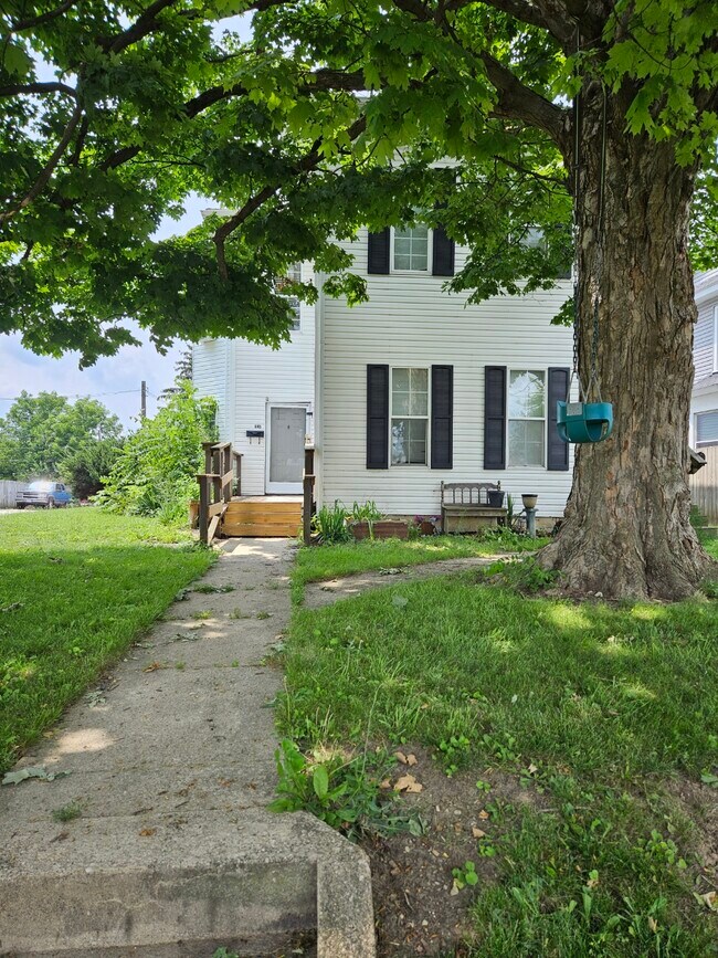 Photo - 645 N Main St Apartments Unit 645