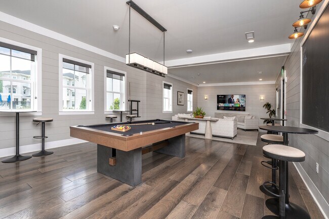 Greystone at Mulberry Grove