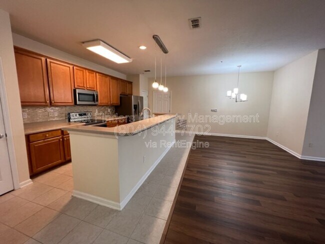 Photo - 11251 Campfield Dr Unidad 3105