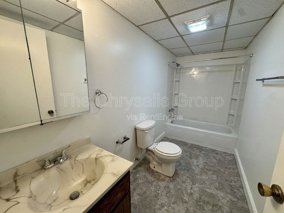 Photo - 2406 Marquette Rd Unit 12