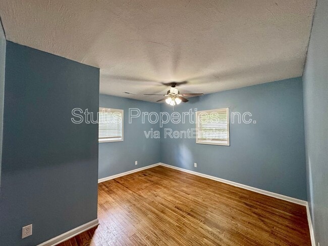 Photo - 237 County Rd 457