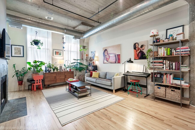 Photo - 758 N Larrabee St Unit 709