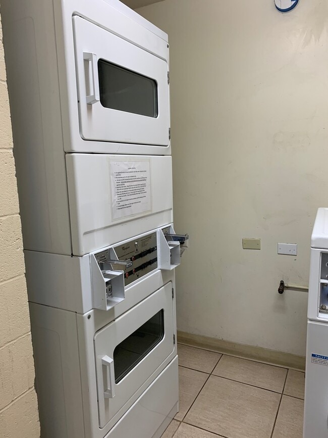 Photo - Kapiolani Terrace #706- Super convenient location!!! with ASSIGNED PARKING STALL!! Unit 706