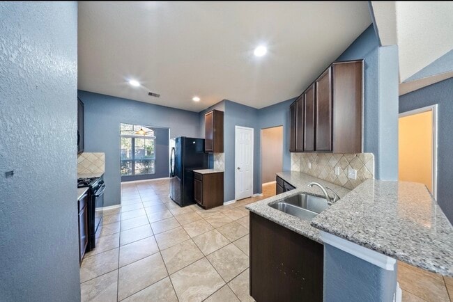 Photo - 15003 Signal Ridge Way