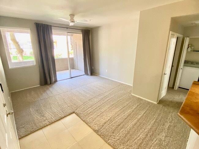 Ground Floor-One Bedroom in Lakewood - Ground Floor-One Bedroom in Lakewood Unit 1138