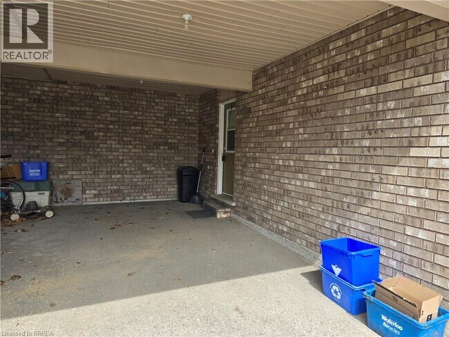 Photo - 25D GRIFFITHS Drive