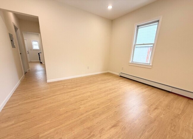 Living Room - 356 Carnegie Pl