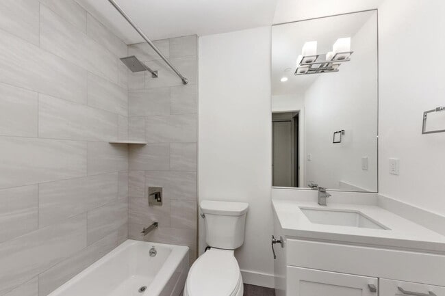 Building Photo - 30 Hermosa Ave