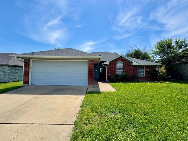 Building Photo - 3306 Levy Ln