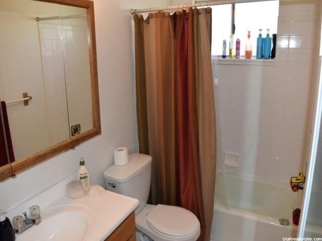 Photo - 8177 S Darin St