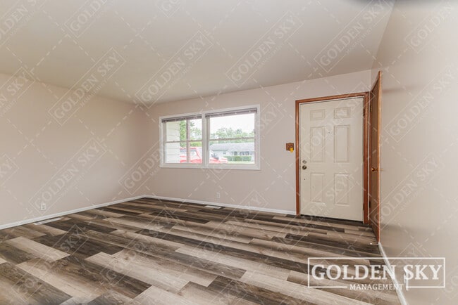 Photo - 3129 S Opechee Dr