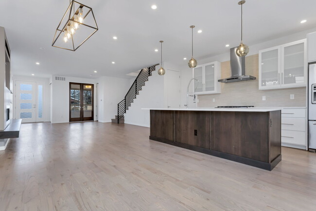 Building Photo - 3633 Pecos St