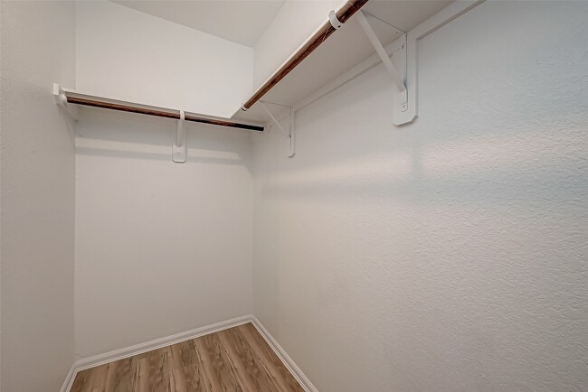 Photo - 18111 Robin Creek Dr