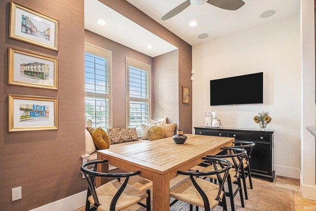 Photo - 112 S Niles Ave