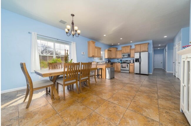 Photo - 1163 Rood Ave