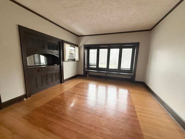Photo - 522 E Chestnut St Unidad 1