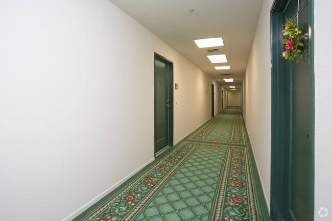 Cypress Pointe Senior Community