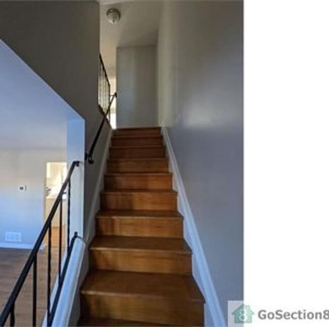 Photo - Quiet neighborhood in Dundalk 4 Bedroom Townhome