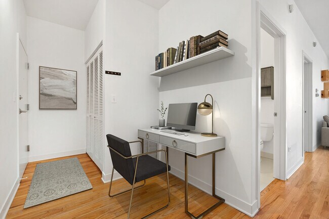 Photo - 1515 S Halsted St