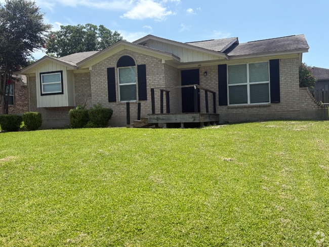 Building Photo - 212 Cape Conroe Dr Rental