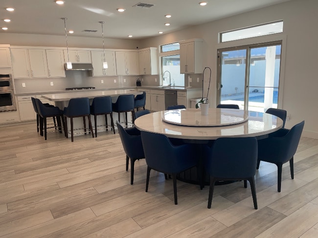 7193 W Camero Ave