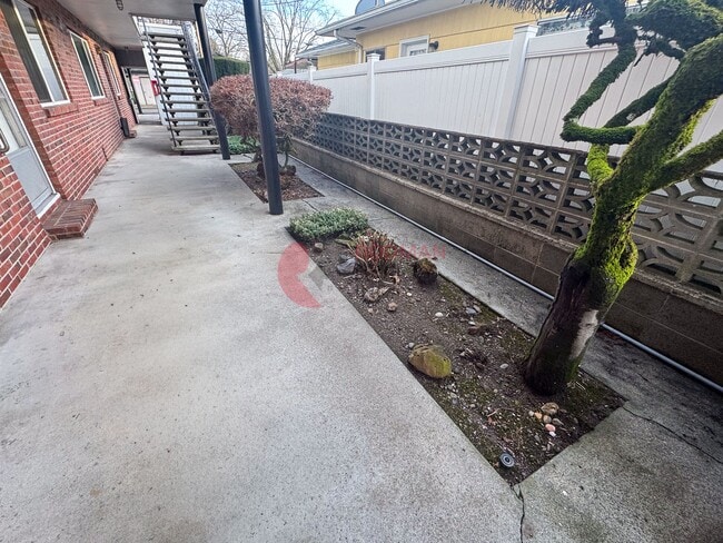 Photo - 1628 10th Avenue