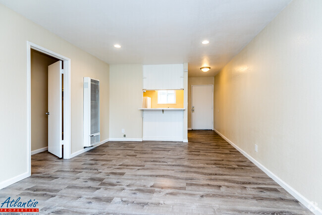 Building Photo - 5085 Wilder Dr Unit C Rental