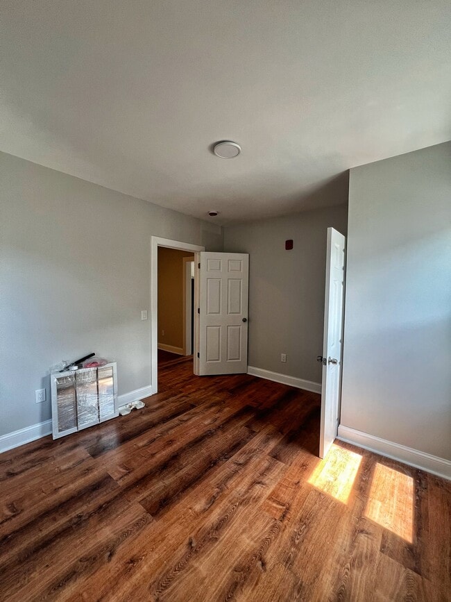 Photo - 237 Cowden St Unidad 2 F