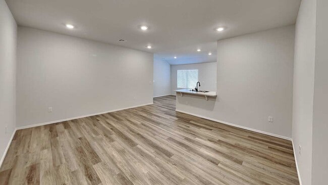 Photo - 3 Bedroom 2 Bath home in Edmond Schools