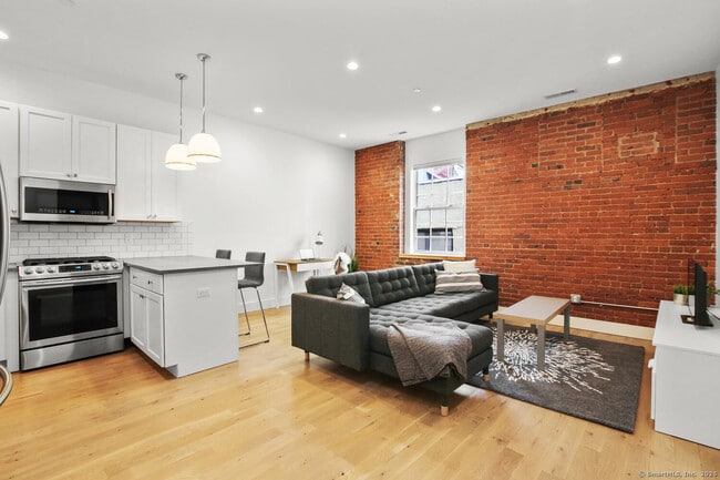 Photo - 191 Summer St Unit 3