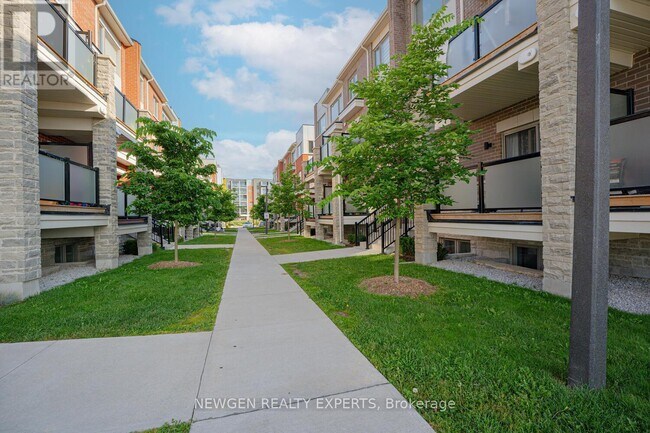 Photo - 240 Lagerfeld Dr
