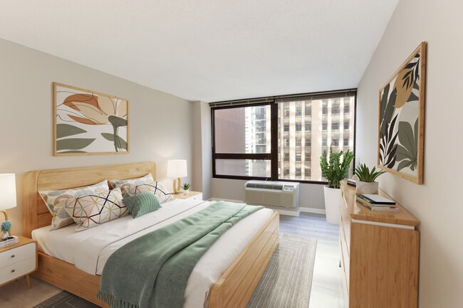 Photo - Millennium Park Plaza