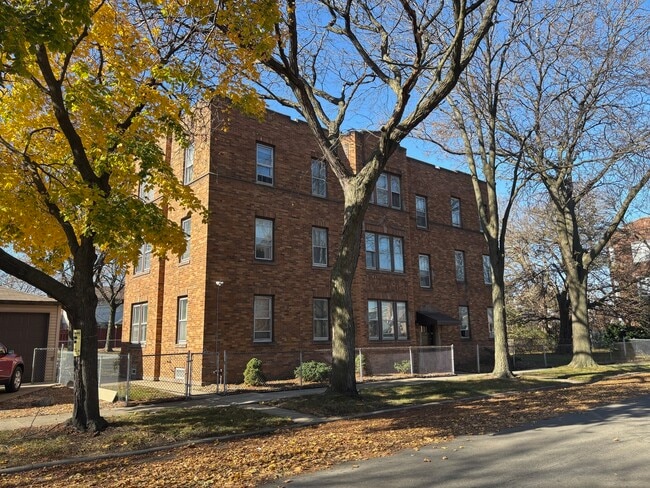 Photo - 10904 S Avenue D Unidad 2N