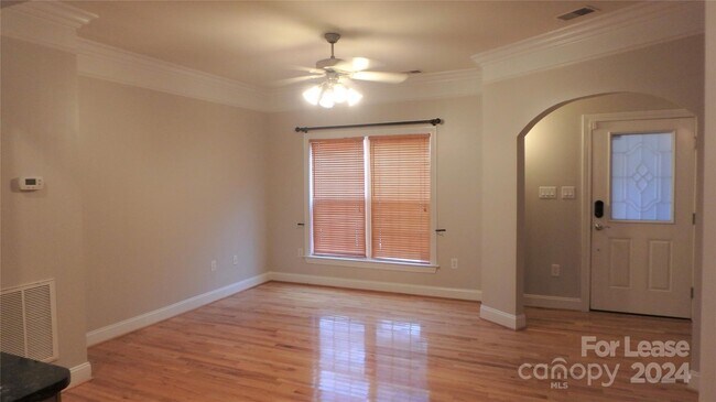 Photo - 2409 Madeline Meadow Dr