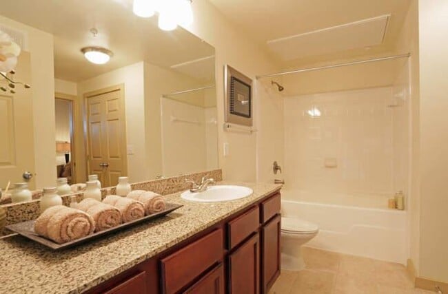 Photo - 2 bedroom in Pearland TX 77584 Unit 2292