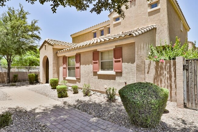 Building Photo - 1852 S Seton Ave