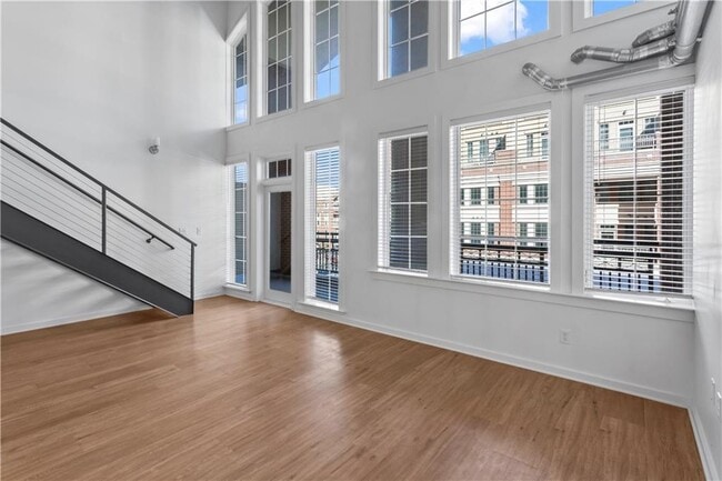 Photo - 230 18th St NW Unidad 11402