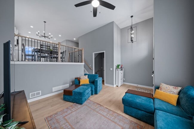 Photo - 16083 Ryan Cir
