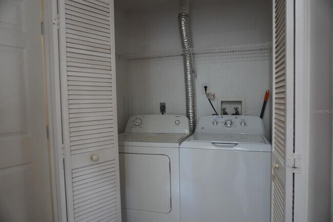 Photo - 6005 Westgate Dr Unidad 2212