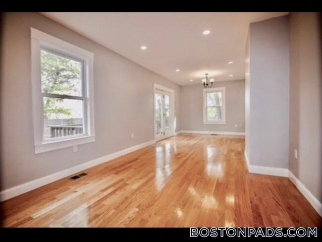 Photo - 5 Vincent Terrace Unit SF