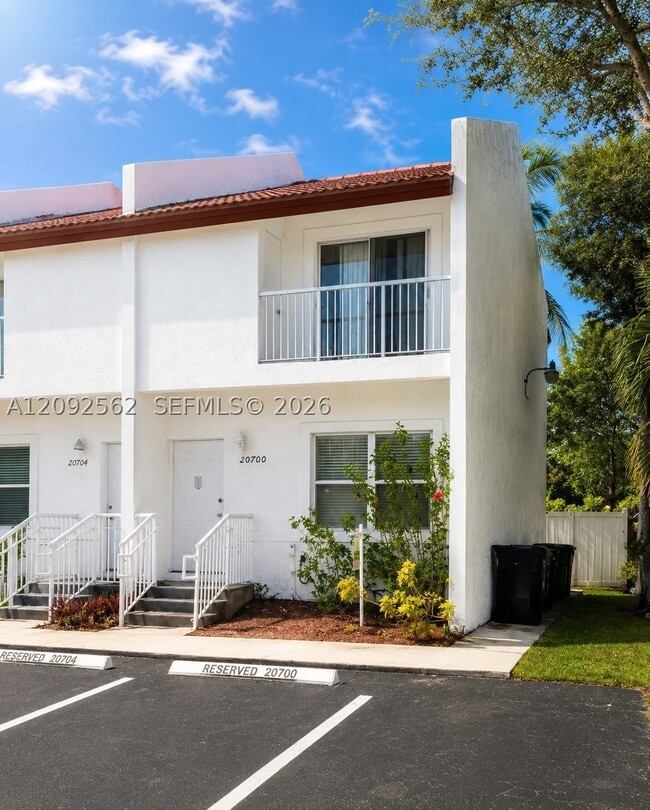 20700 SW 82nd Ave