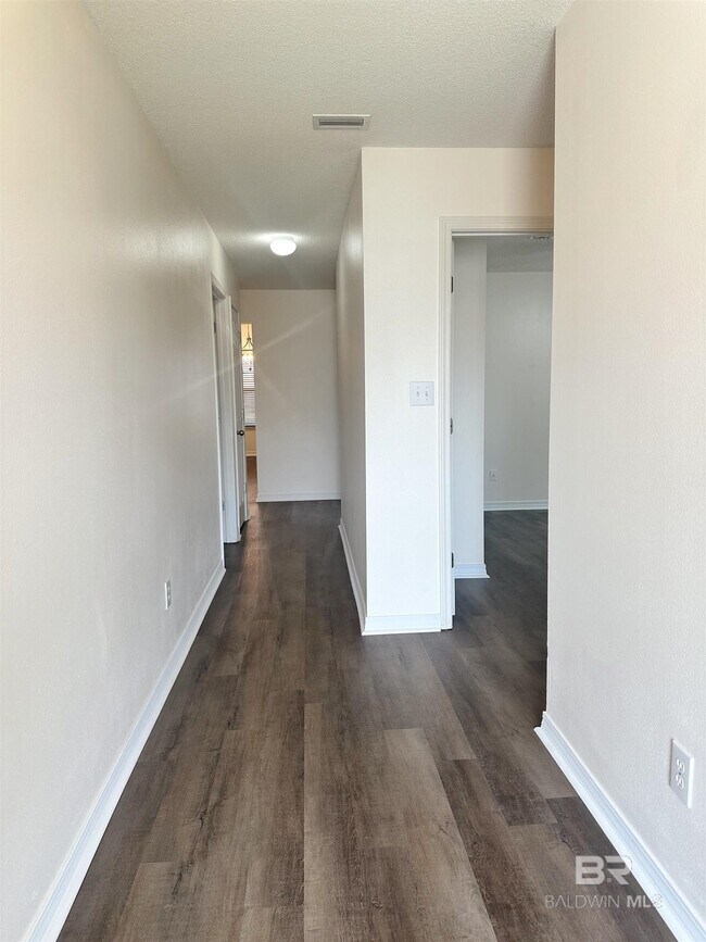 Photo - 2700 Hampton Park Cir