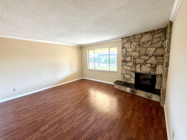 Photo - Light, Bright & Lovingly Maintained Claremont Home for Lease