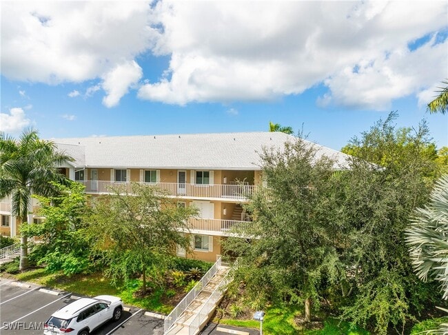 Building Photo - 3001 Sandpiper Bay Cir Unit B105 Rental
