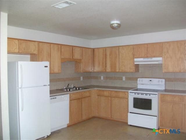 Photo - 408 Dale Ave Townhome
