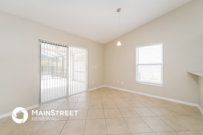 Photo - 1613 Oak Hill Trail