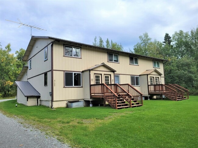 Building Photo - 3125 E Beech Way Unit 5 - Beech
