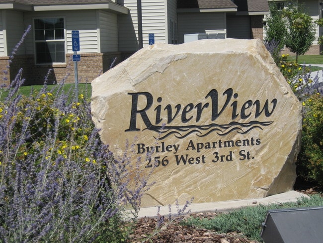 Riverview Apartments